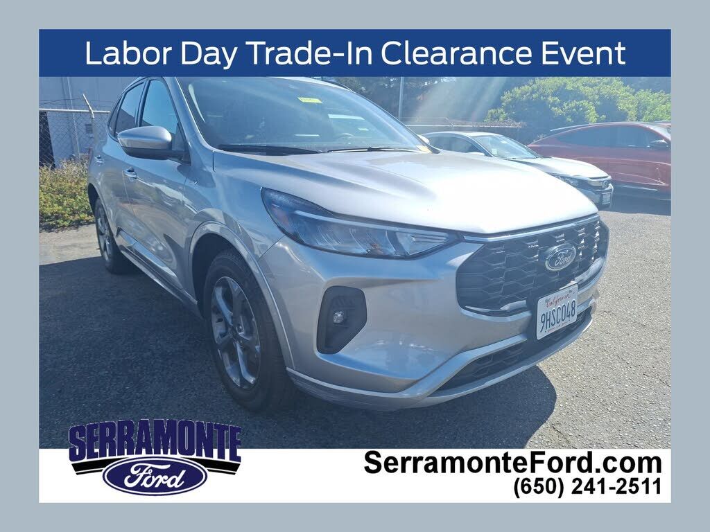 2023 FORD Escape