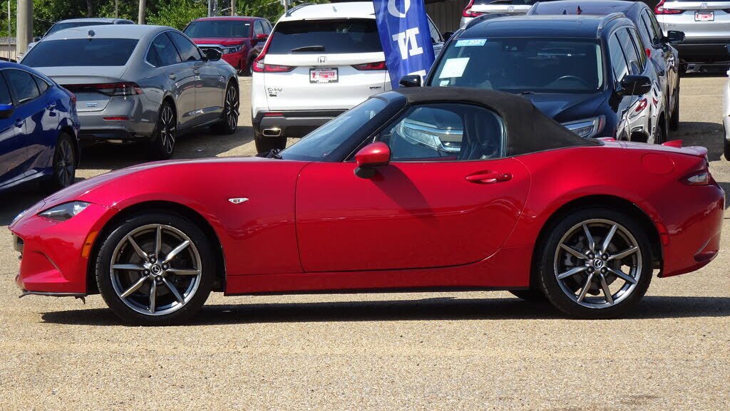 2016 MAZDA MX-5