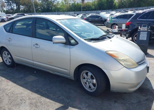 2004 TOYOTA PRIUS
