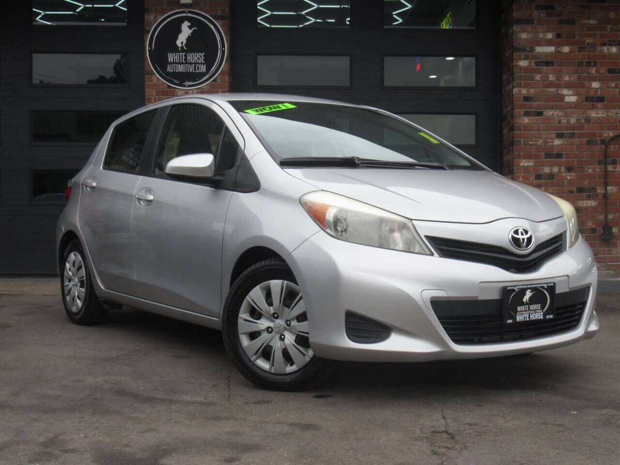 2012 TOYOTA Yaris