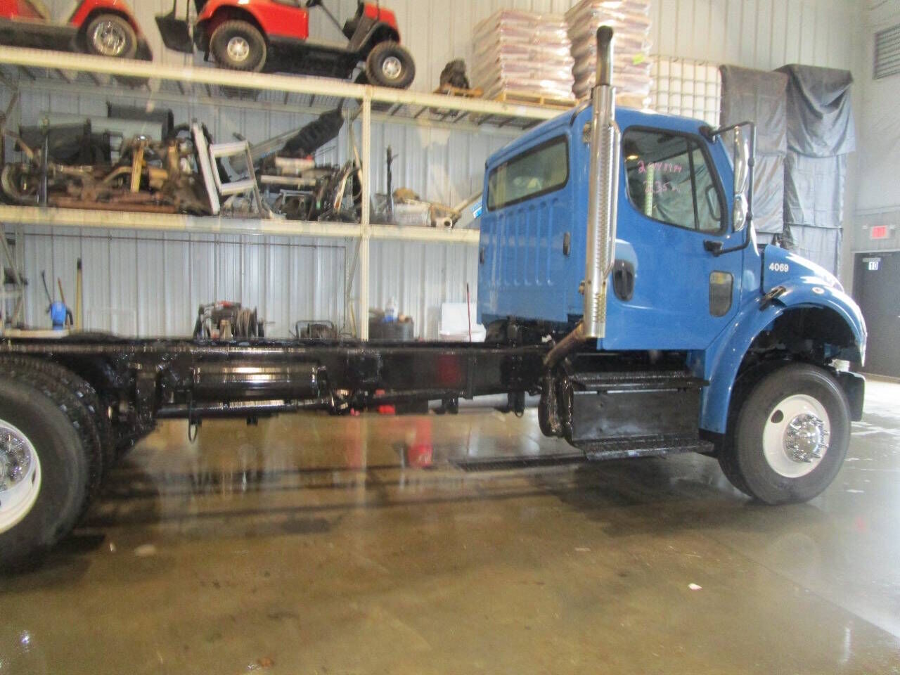 2014 FREIGHTLINER M2