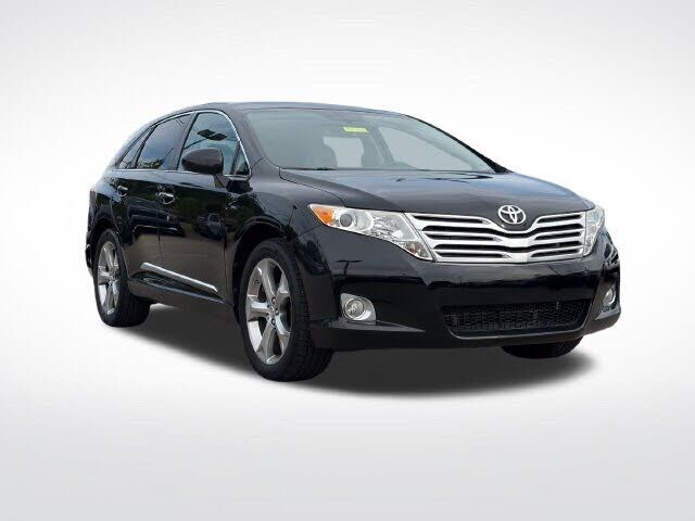 2011 TOYOTA Venza