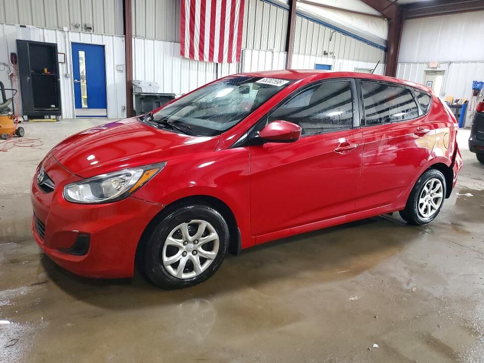 2013 HYUNDAI Accent
