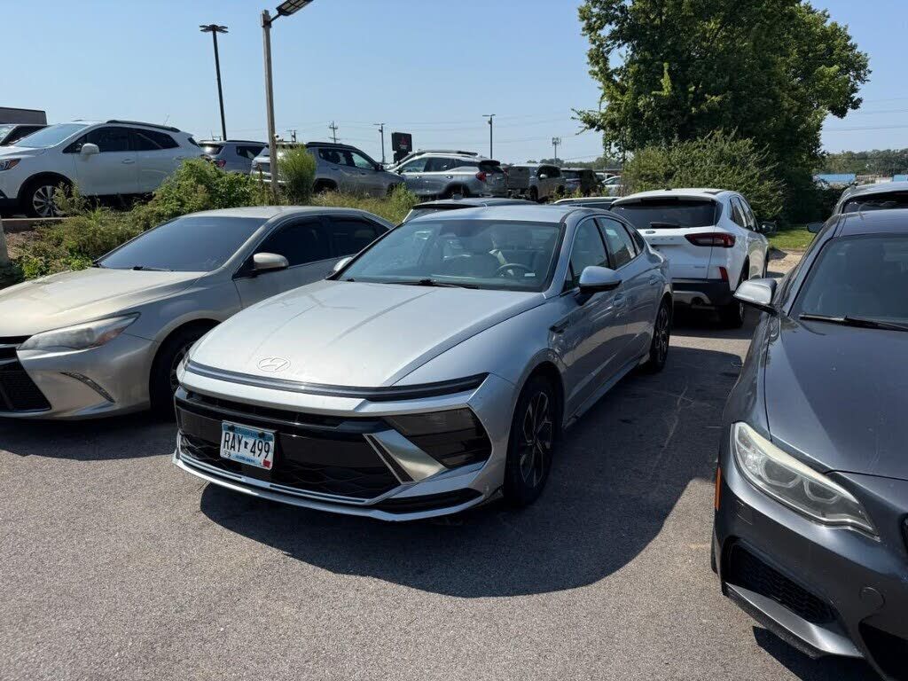 2024 HYUNDAI Sonata