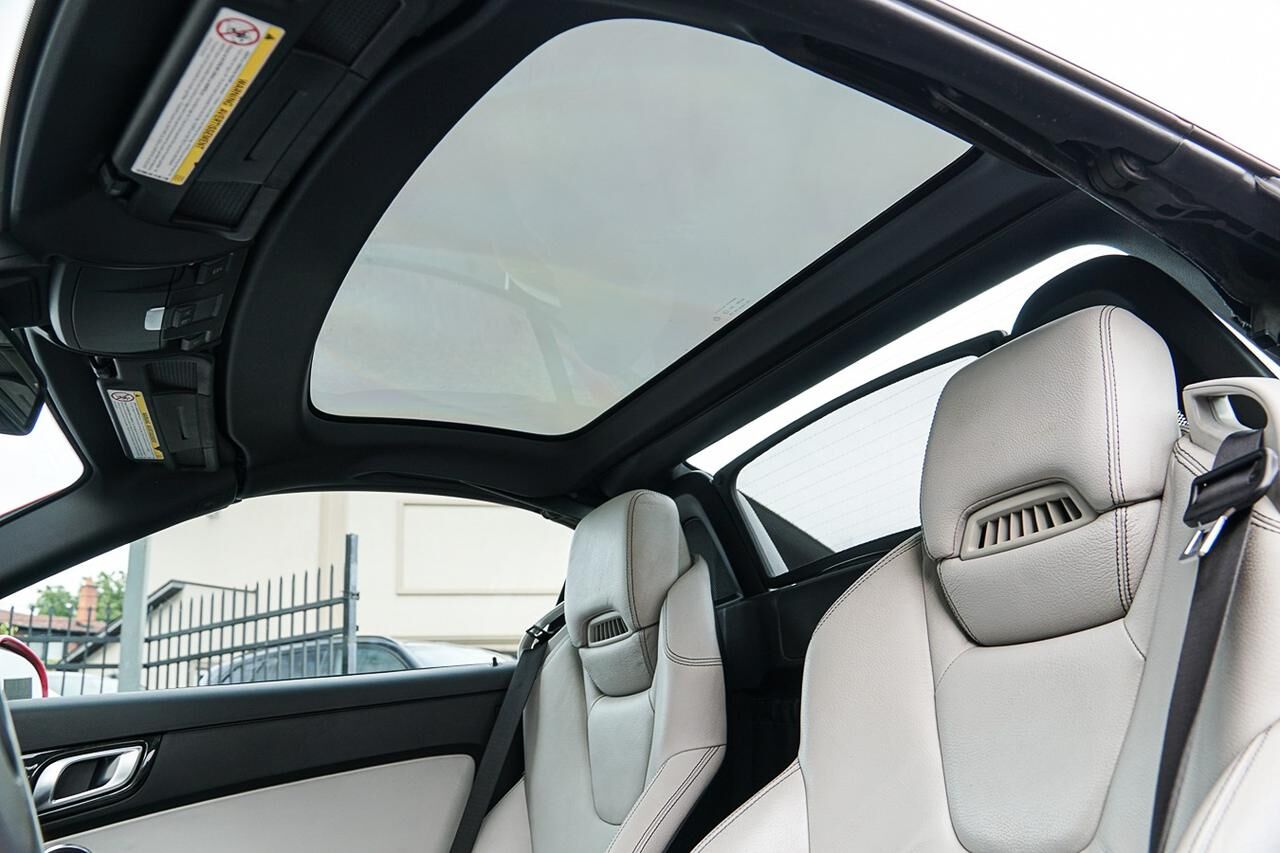 2012 Mercedes-Benz SLK-Class