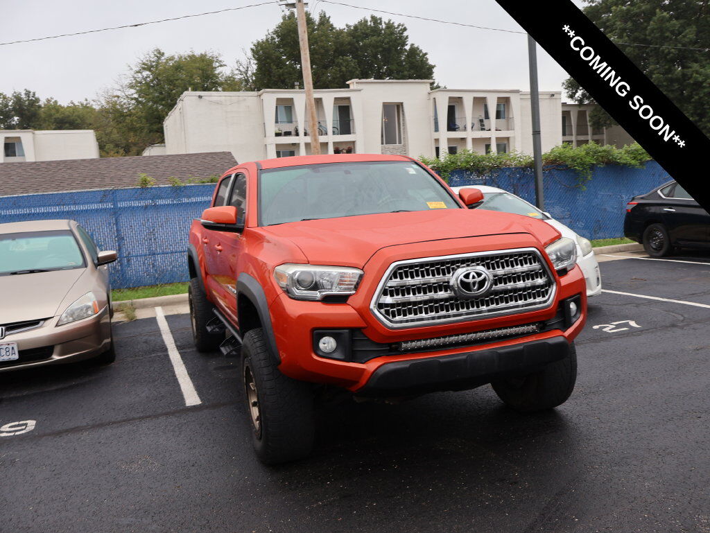 2016 TOYOTA Tacoma