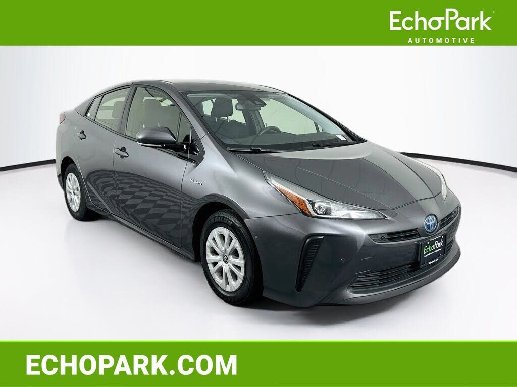 2019 TOYOTA PRIUS