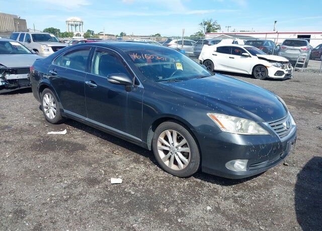 2011 LEXUS ES