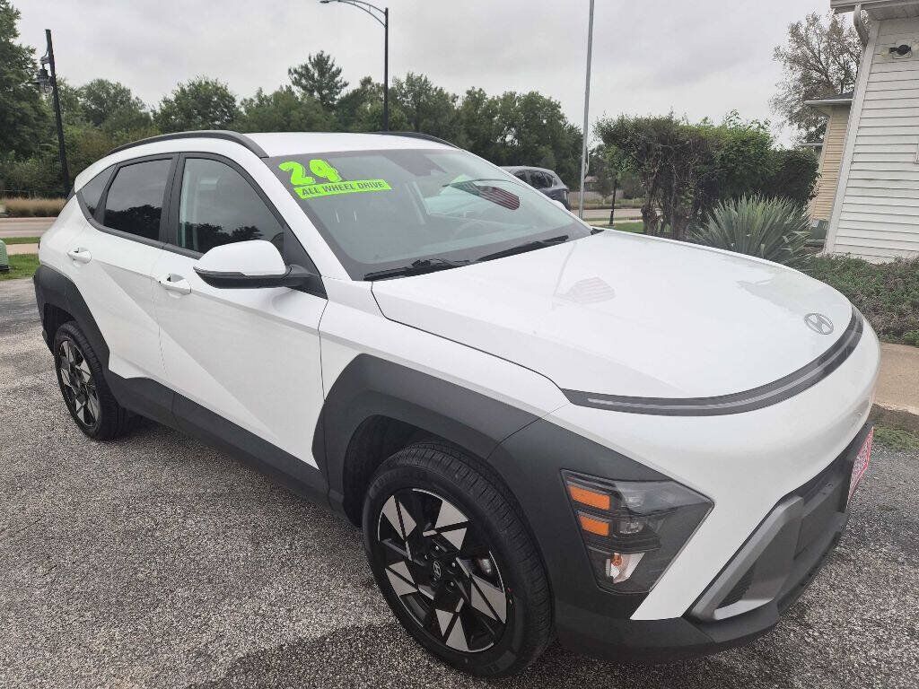 2024 HYUNDAI Kona