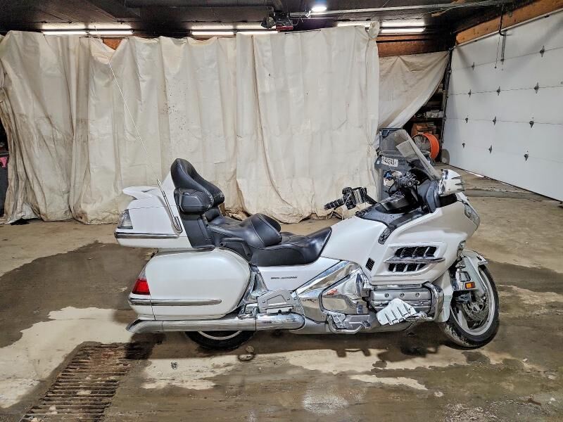 2008 HONDA GL1800