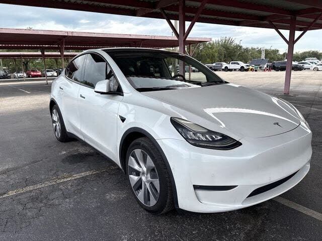2020 TESLA Model Y