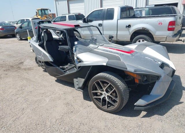 2016 SLINGSHOT Slingshot SL