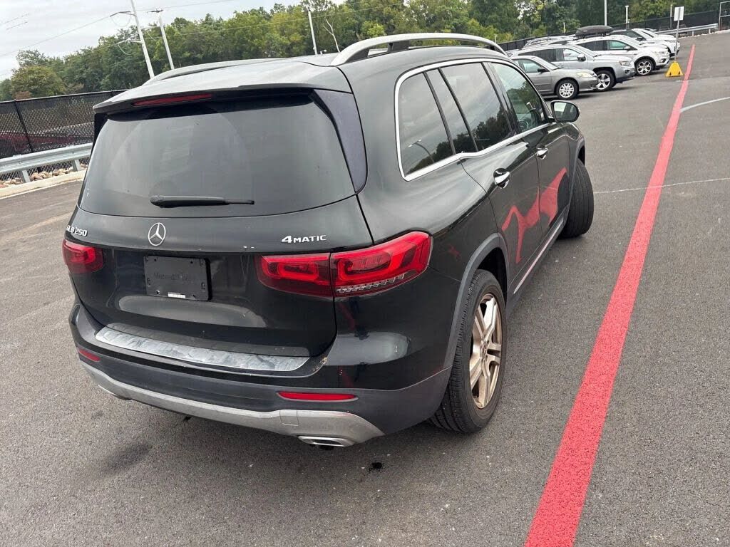 2021 Mercedes-Benz GLB-Class