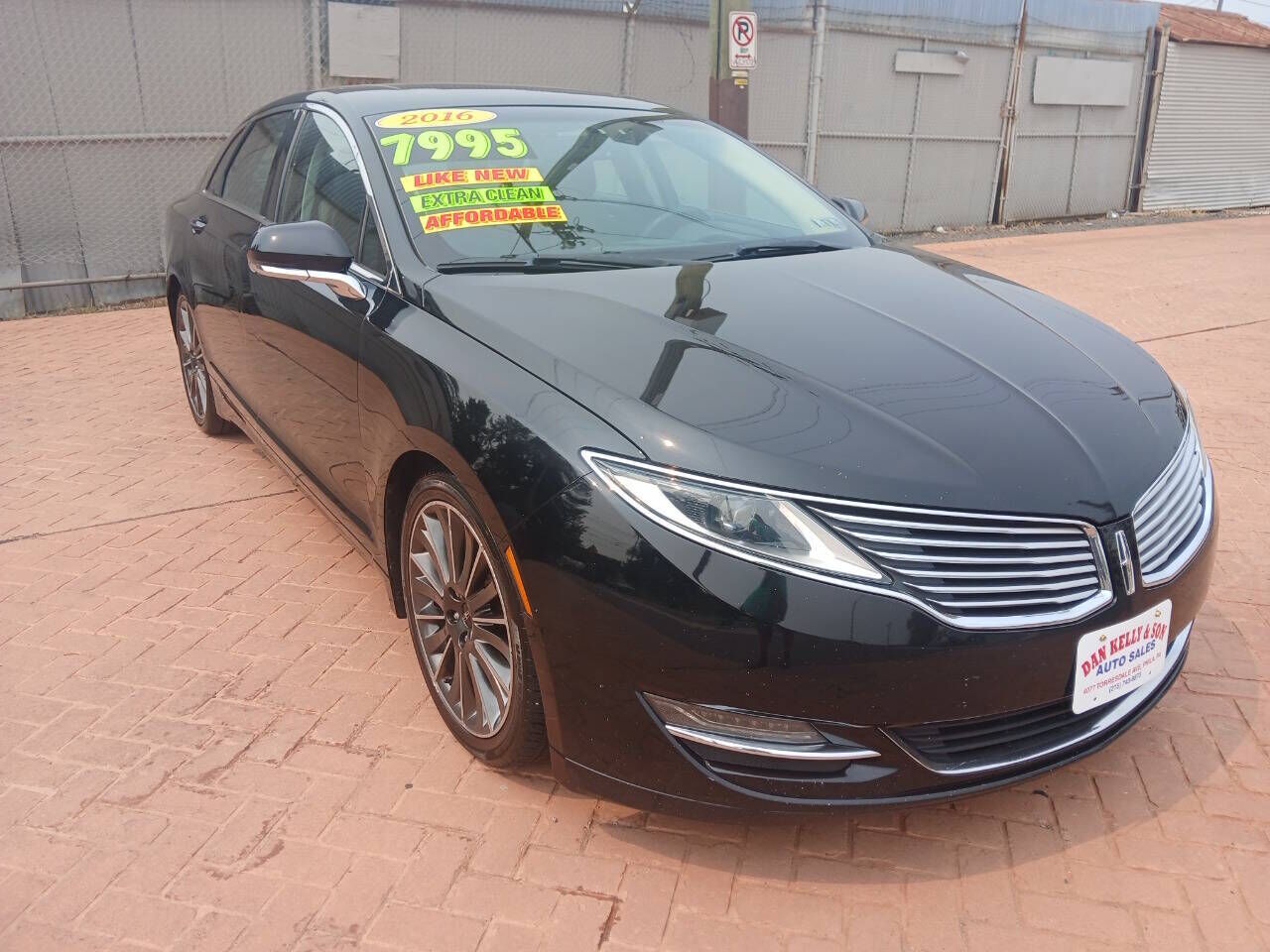 2016 LINCOLN MKZ
