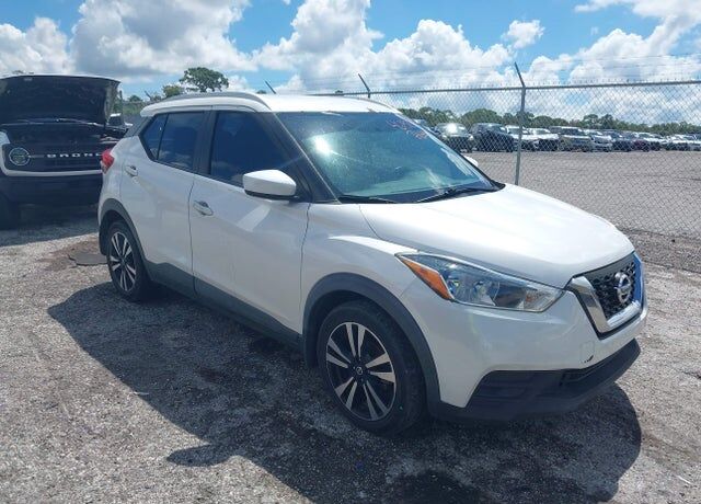 2019 NISSAN Kicks