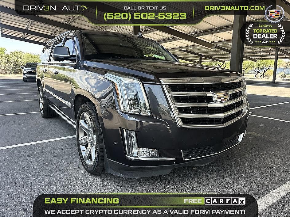 2017 CADILLAC Escalade ESV