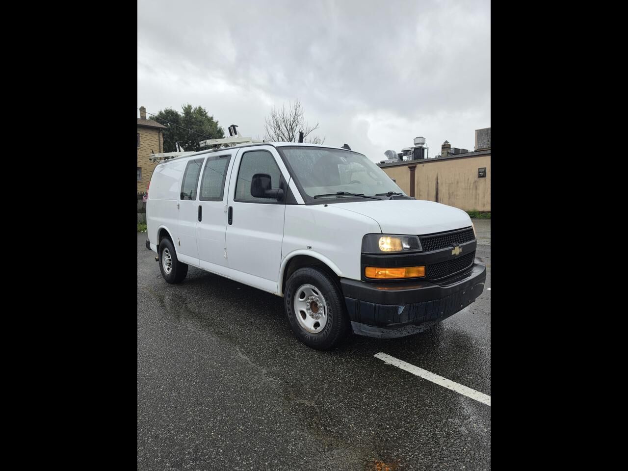 2018 CHEVROLET Express