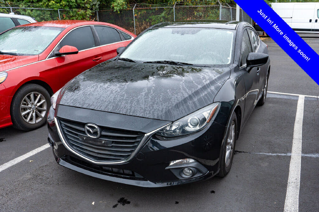 2016 MAZDA Mazda3