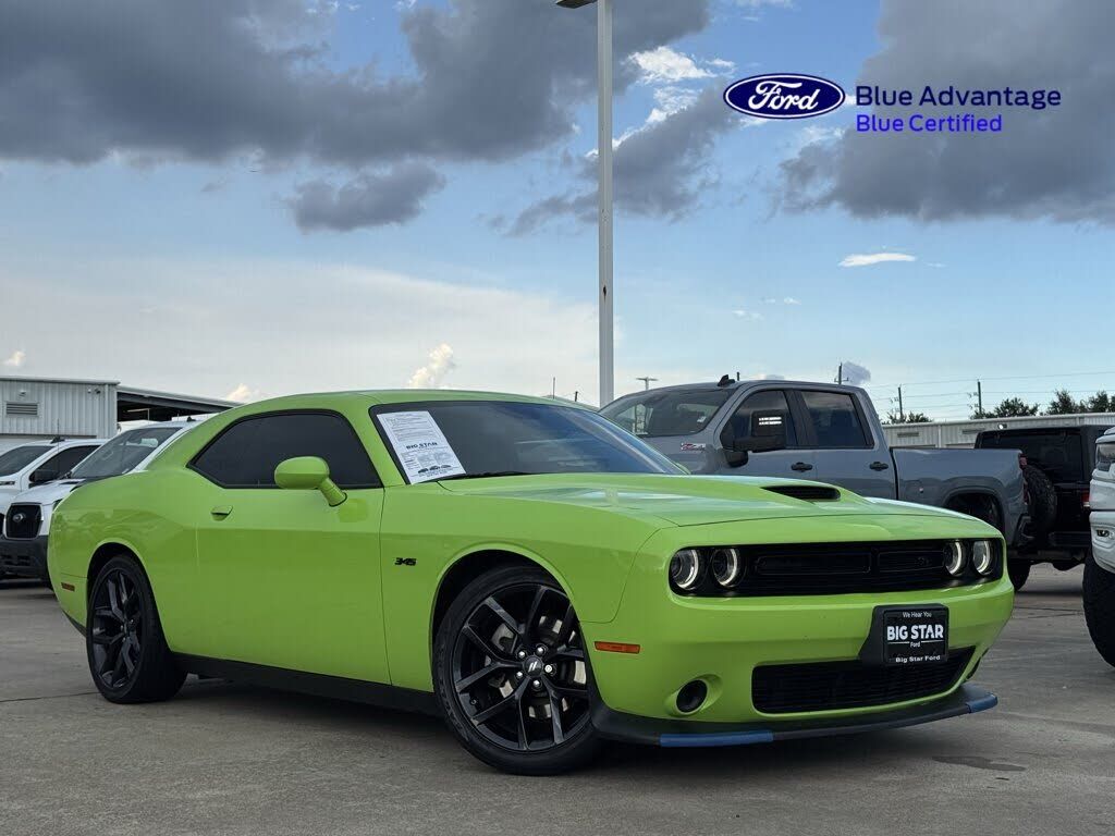2023 DODGE Challenger
