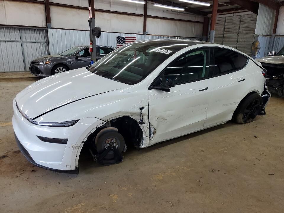 2026 TESLA Model Y