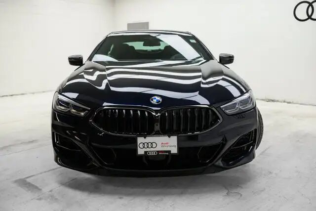 2022 BMW M850i