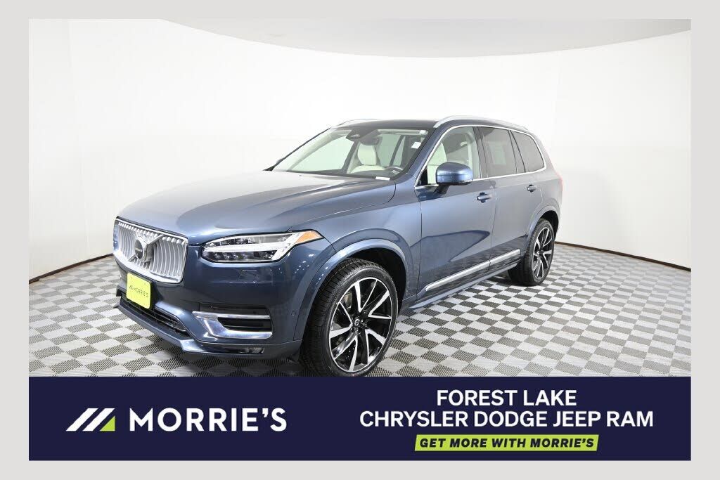 2023 VOLVO XC90