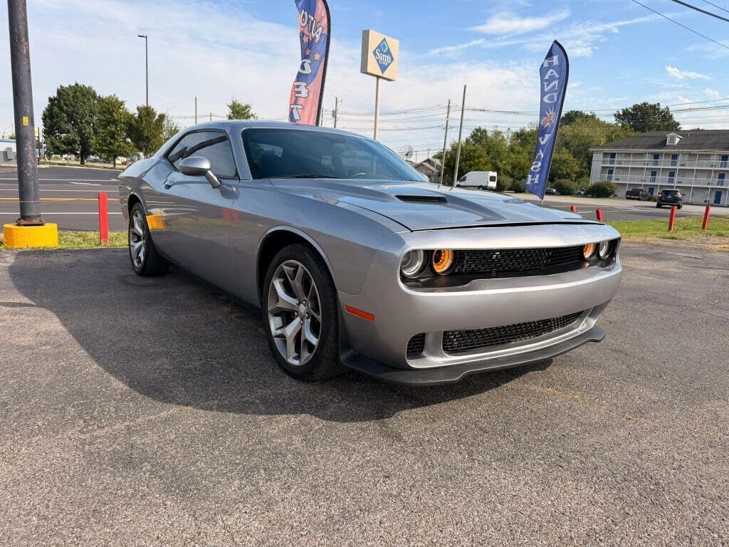 2016 DODGE Challenger