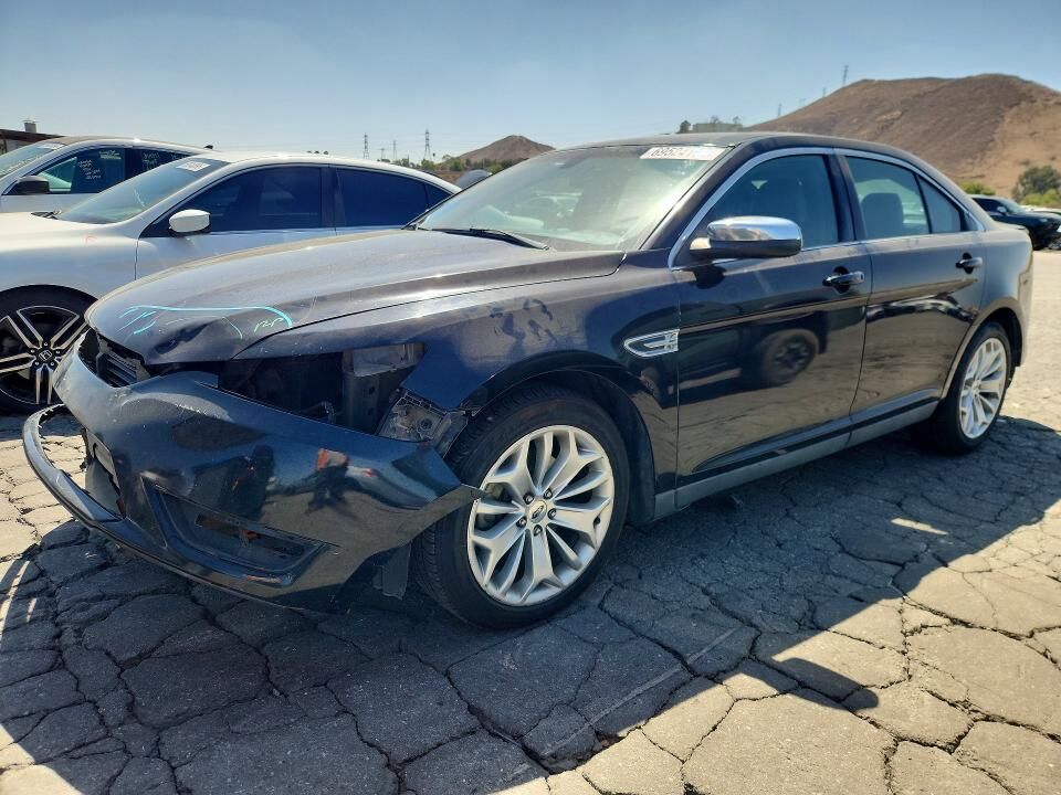 2016 FORD Taurus
