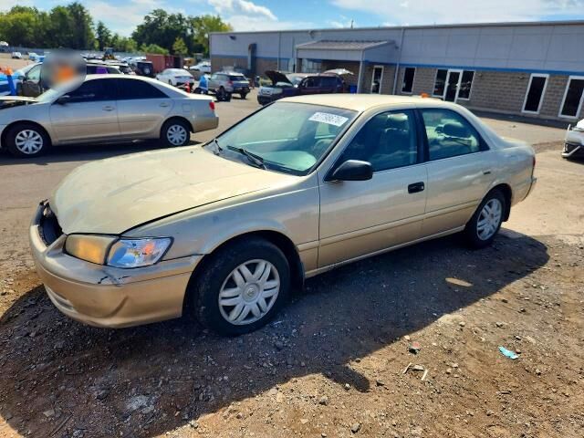2001 TOYOTA Camry
