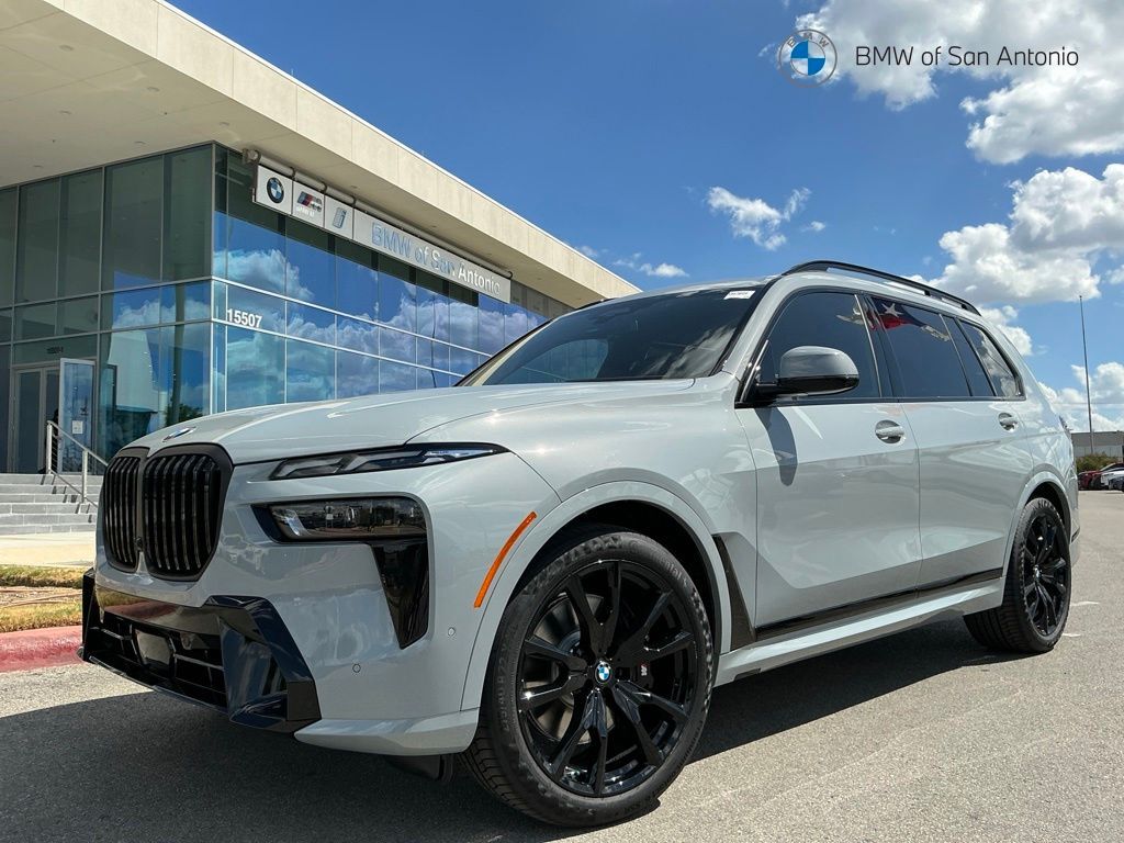 2027 BMW X7