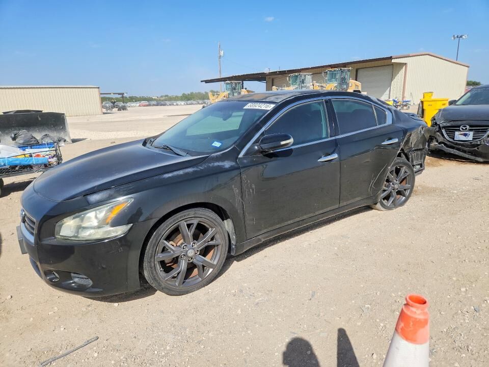 2014 NISSAN Maxima