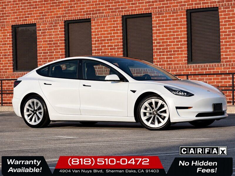 2022 TESLA Model 3