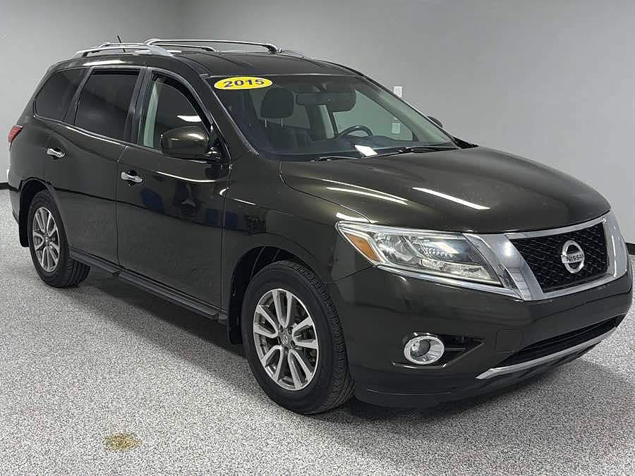 2015 NISSAN Pathfinder