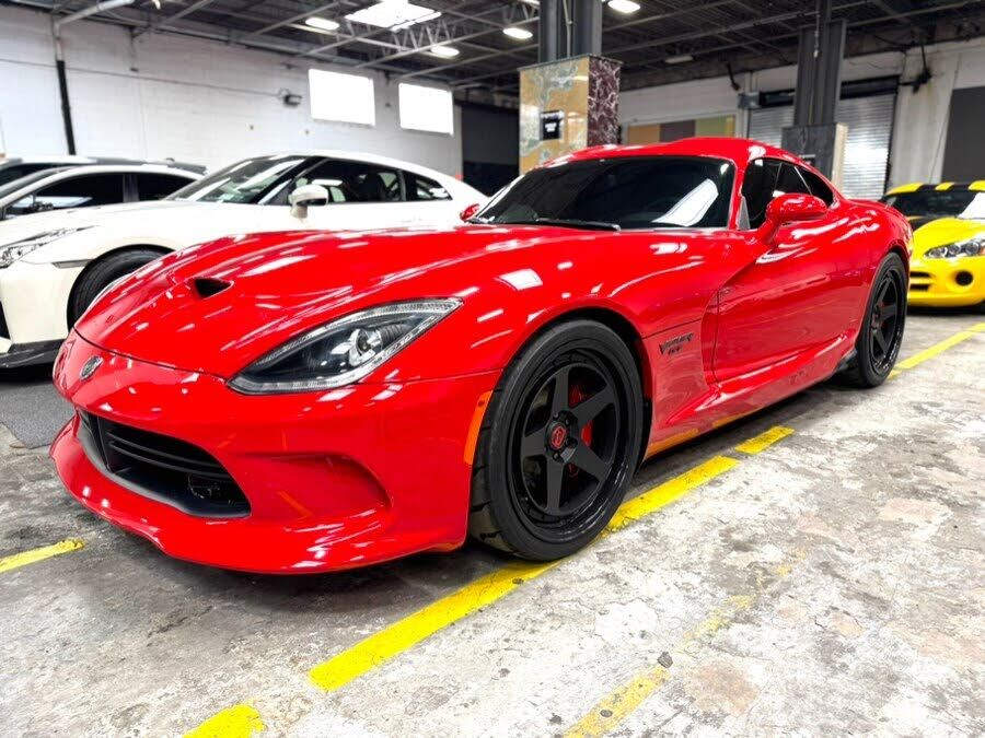 2015 DODGE Viper