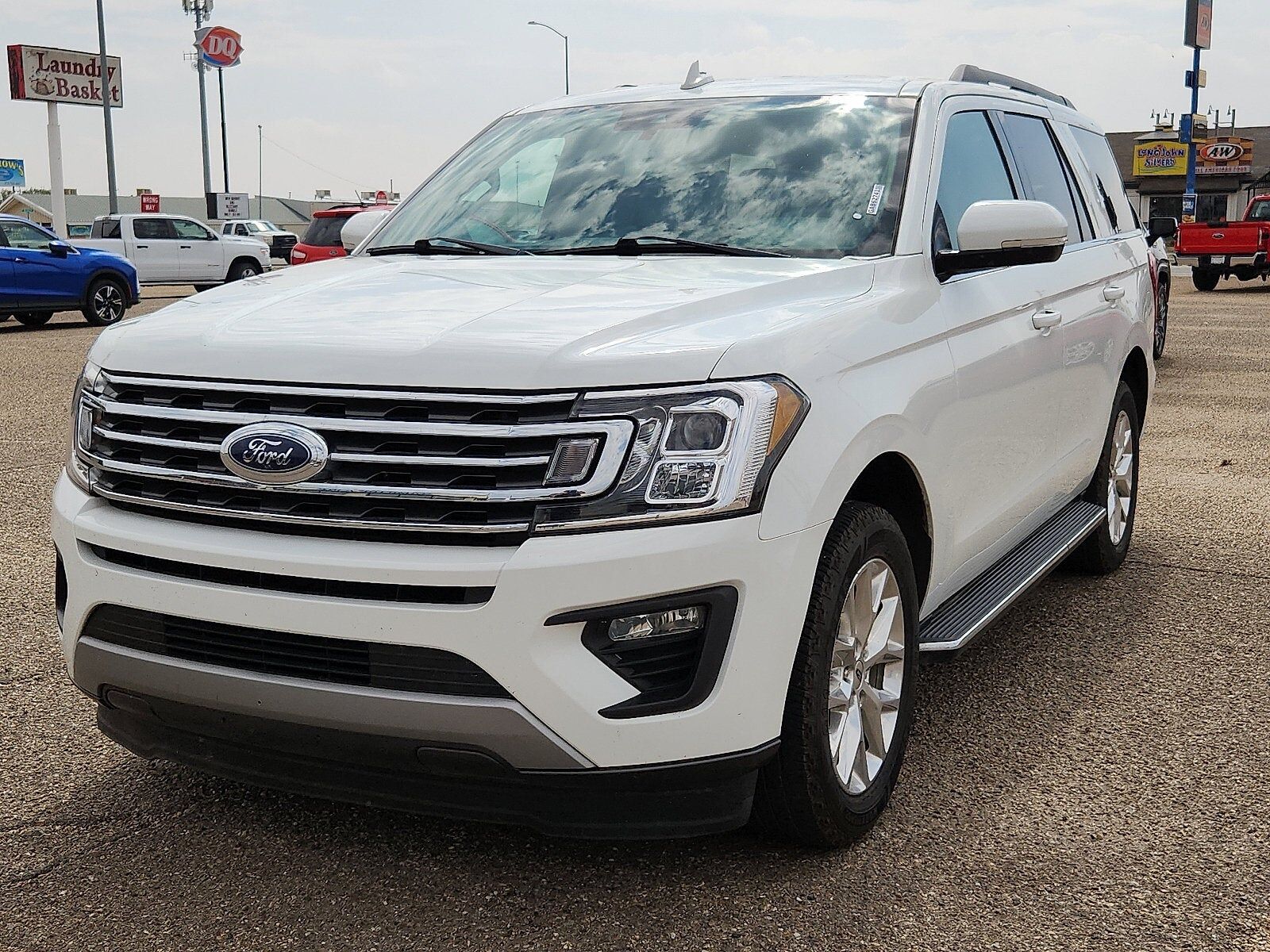 2021 FORD Expedition