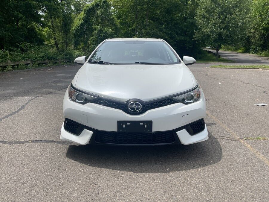 2016 TOYOTA Scion