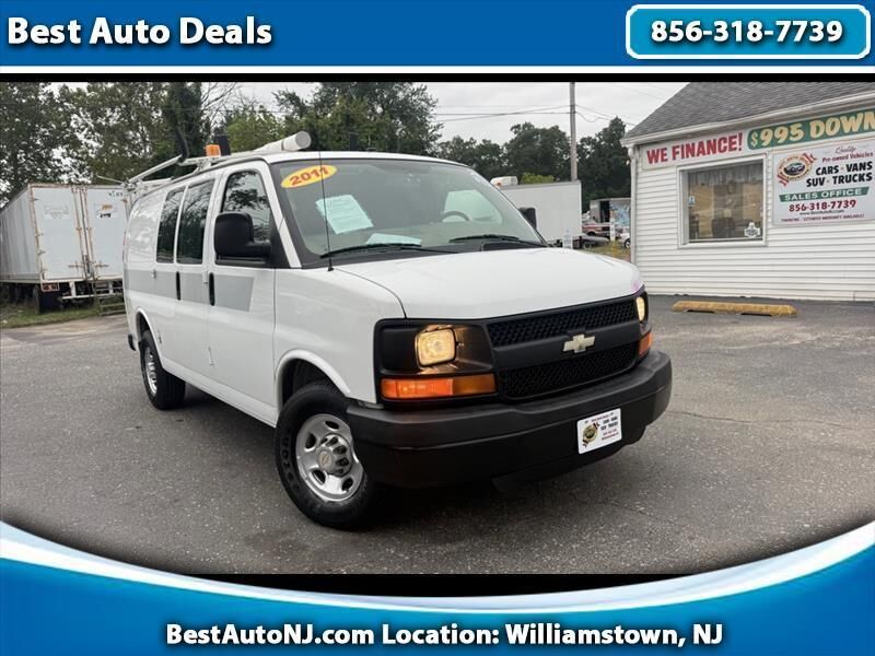 2011 CHEVROLET Express