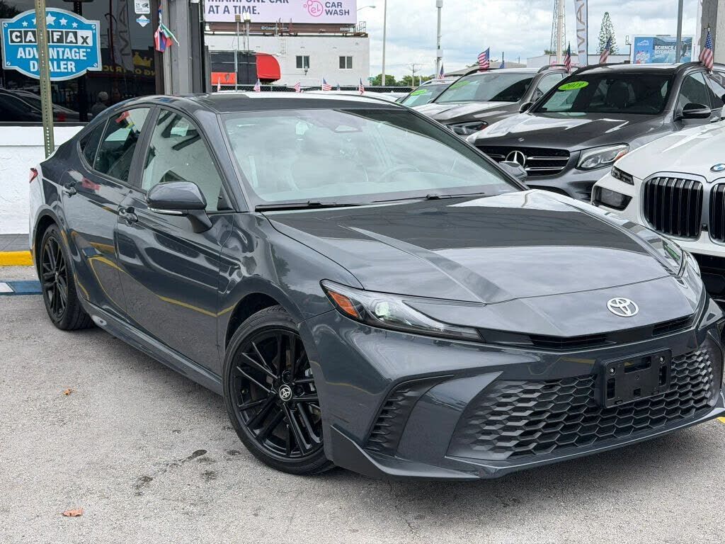 2025 TOYOTA Camry