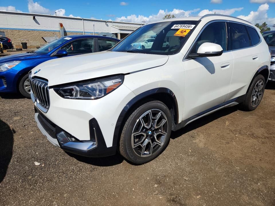 2025 BMW X1