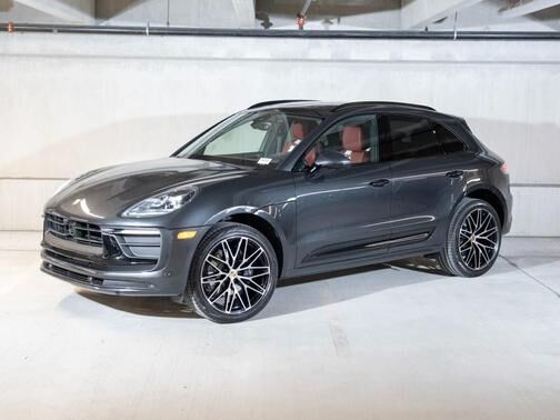 2026 PORSCHE Macan