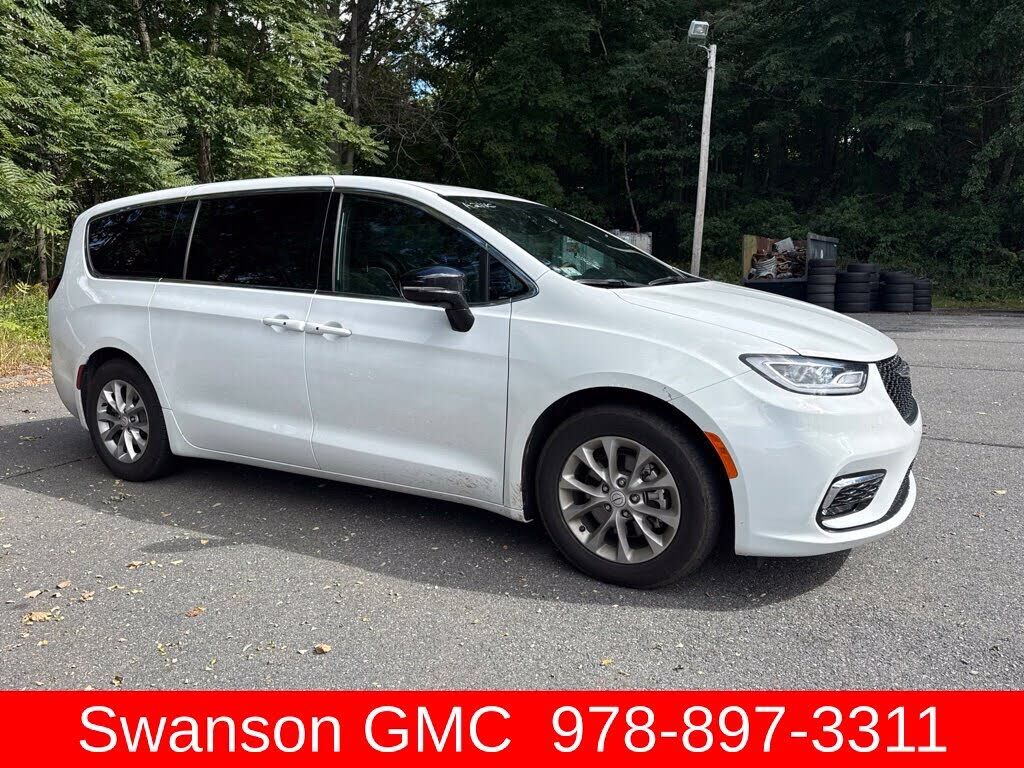 2026 CHRYSLER Pacifica