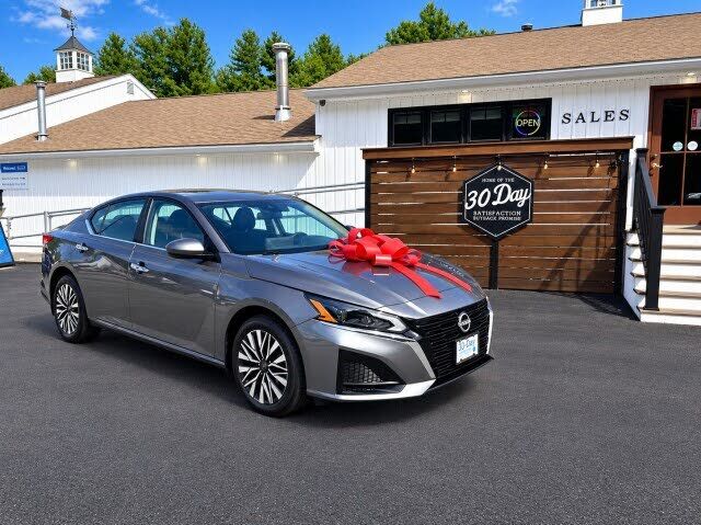 2023 NISSAN Altima