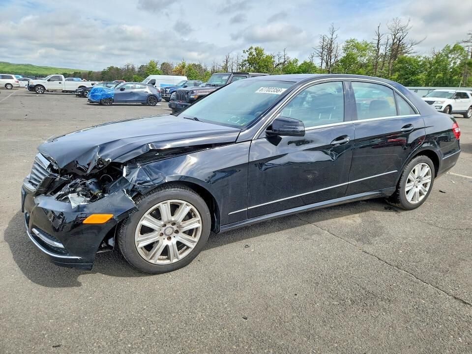 2013 MERCEDES-BENZ E-Class