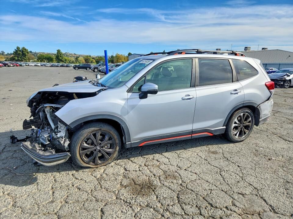 2020 SUBARU Forester