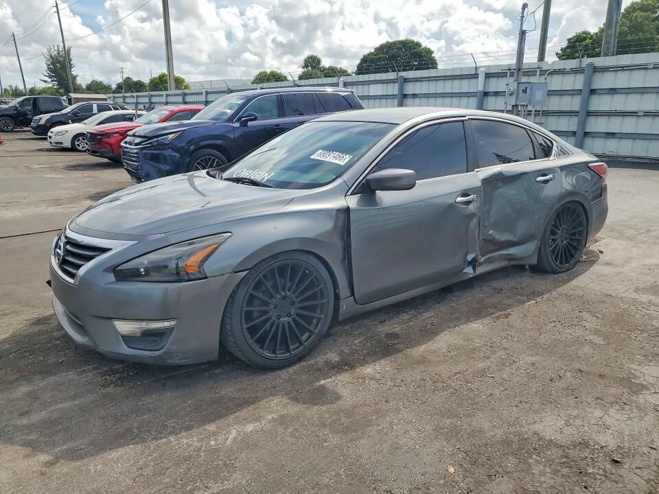 2014 NISSAN Altima