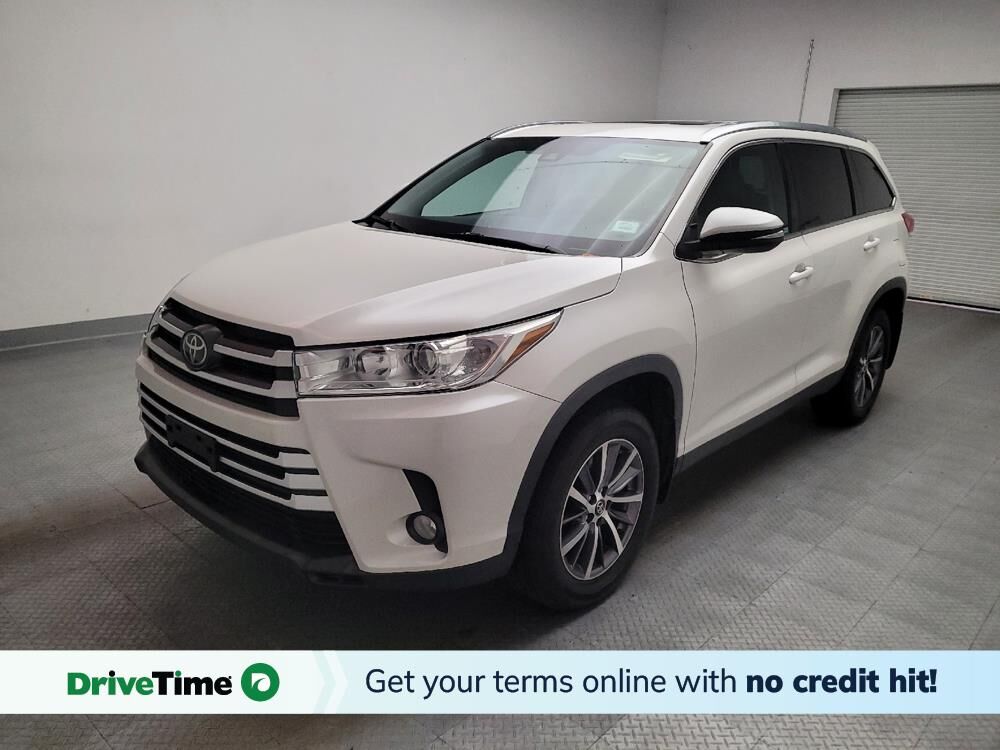 2019 TOYOTA Highlander