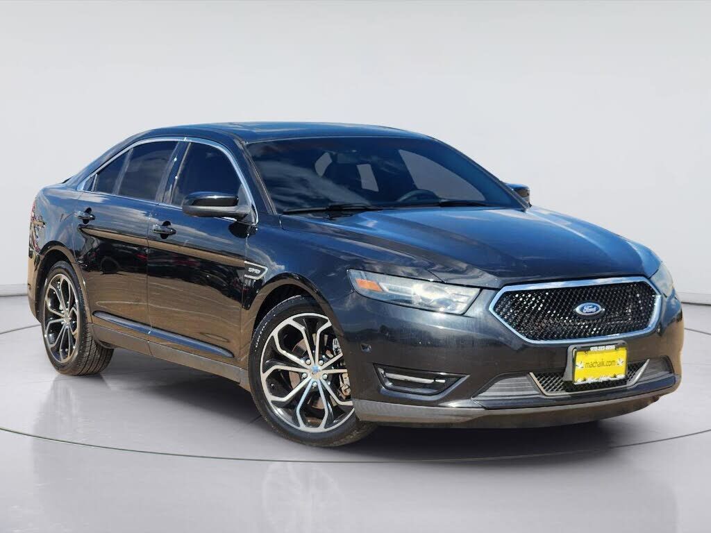 2013 FORD Taurus