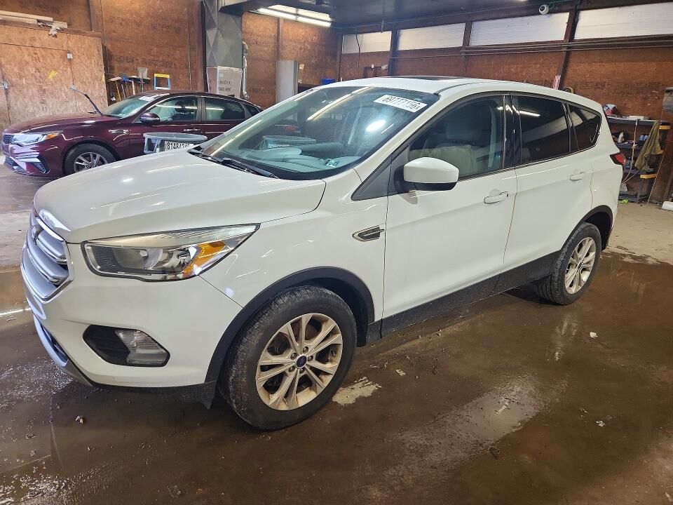 2017 FORD Escape