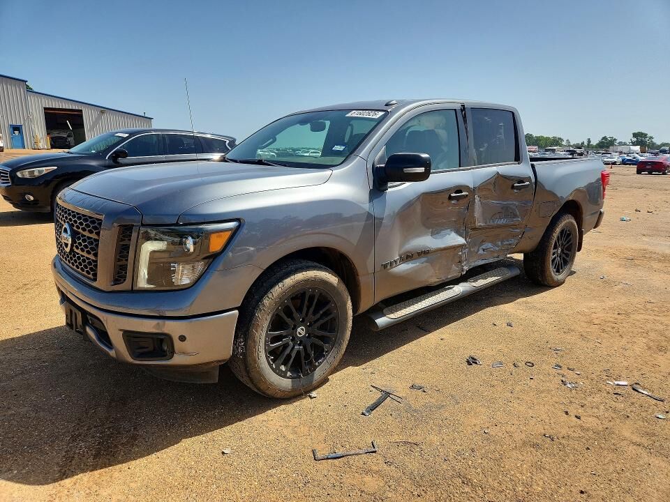 2018 NISSAN Titan
