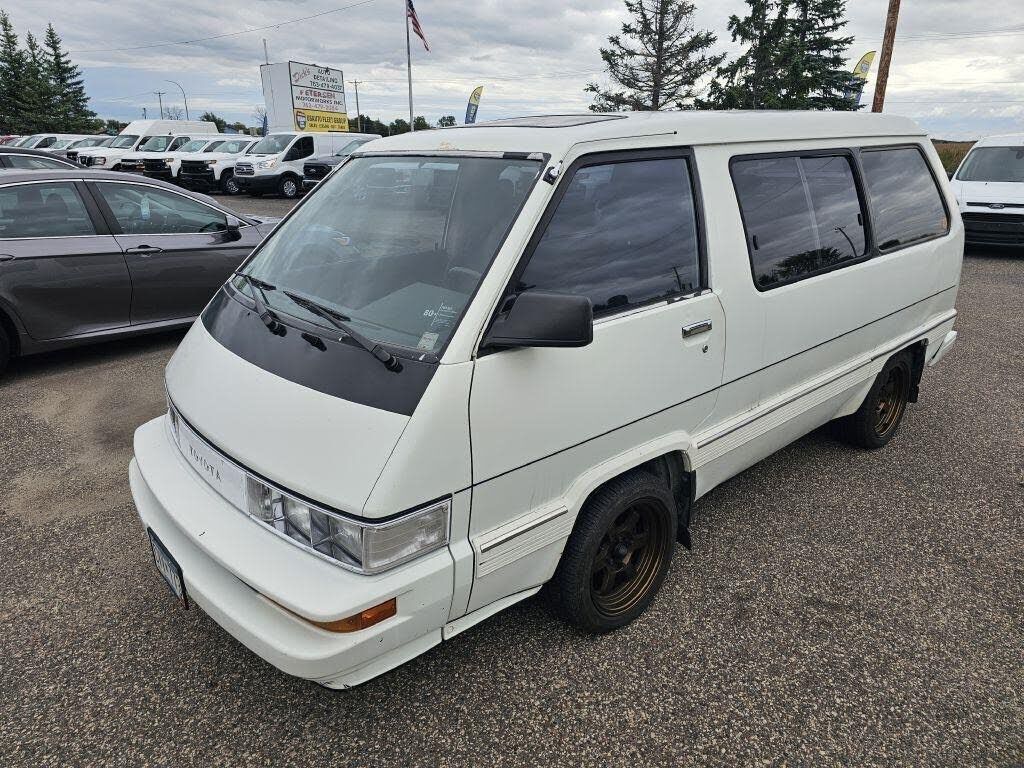 1989 TOYOTA Van